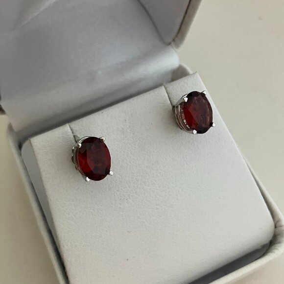 Garnet 14k gold earrings studs AFJC - Picture 8 of 8